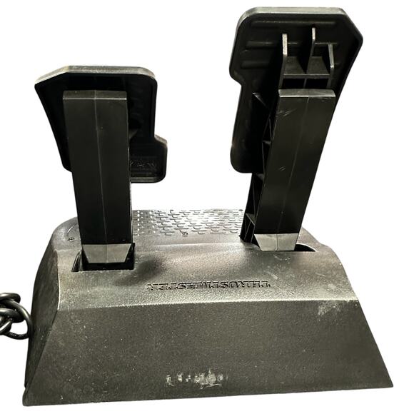 Thrustmaster Ferrari 458 Spider Racing Wheel (Xbox Series X/S & One) - Picture 5 of 5